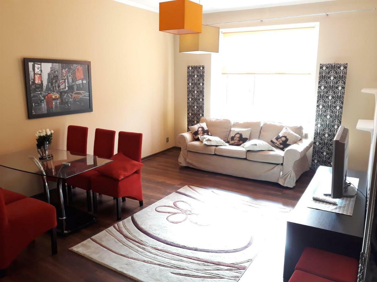 Apartament Pod Aniolami Na Starowce W Radomiu エクステリア 写真